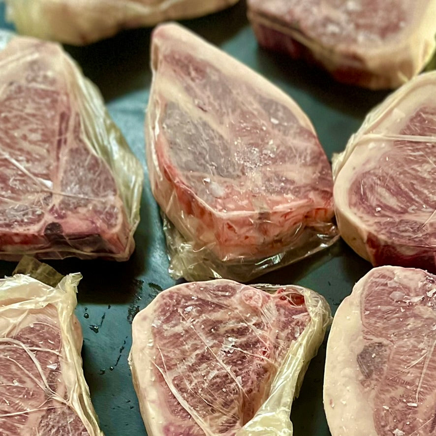 Wagyu T-Bone Steak 【Shipping included】