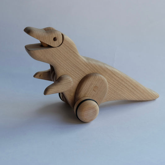 DINOSAUR