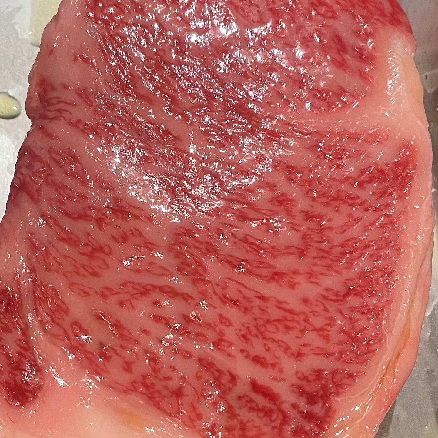 Wagyu Striploin 【Shipping included】