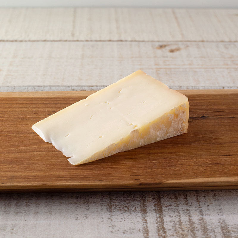 Washed-rind Cheese  "Rindo"